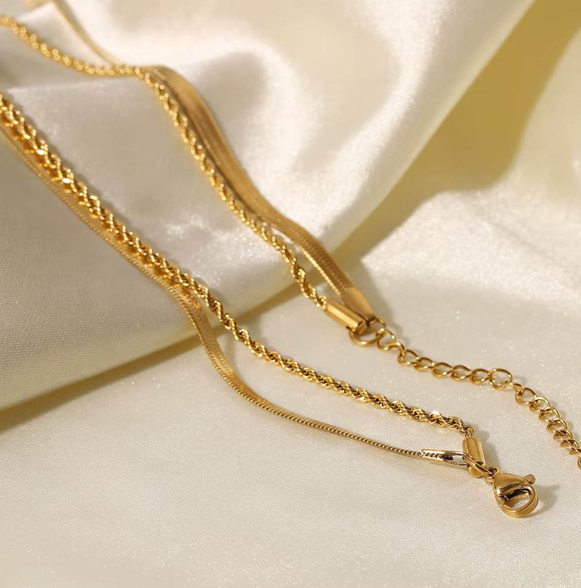 Essential Gold Duo Necklace